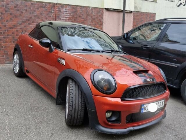Помаранчевий Міні Hatch, об'ємом двигуна 1.6 л та пробігом 60 тис. км за 11500 $, фото 1 на Automoto.ua