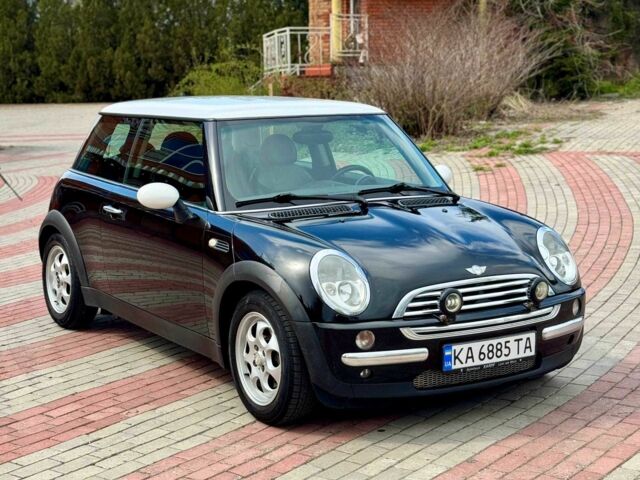 Чорний Міні Mini, об'ємом двигуна 1.6 л та пробігом 302 тис. км за 3850 $, фото 1 на Automoto.ua