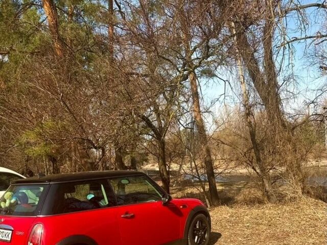 Червоний Міні Mini, об'ємом двигуна 1.6 л та пробігом 2 тис. км за 2500 $, фото 1 на Automoto.ua