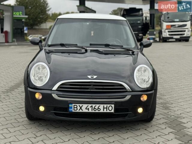 Чорний Міні One, об'ємом двигуна 1.6 л та пробігом 248 тис. км за 4200 $, фото 1 на Automoto.ua