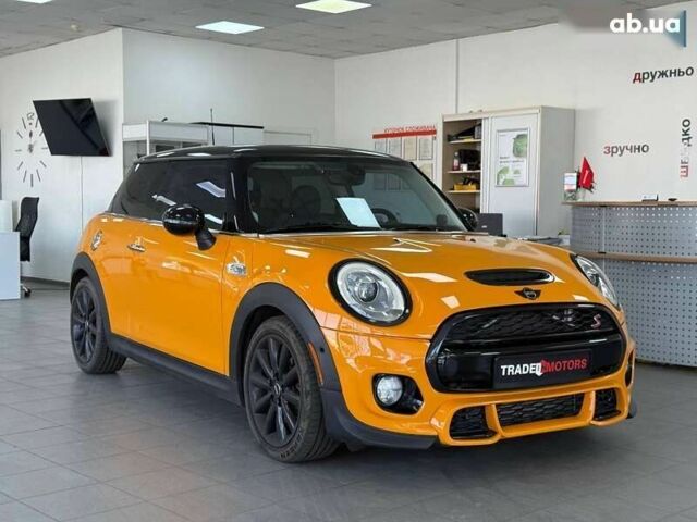 Міні John Cooper Works, об'ємом двигуна 2 л та пробігом 156 тис. км за 11990 $, фото 1 на Automoto.ua