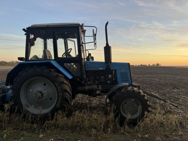 Синій МТЗ 892 Бєларус, об'ємом двигуна 0 л та пробігом 10 тис. км за 15300 $, фото 1 на Automoto.ua