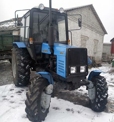 Синий МТЗ 892 Беларус, объемом двигателя 0.1 л и пробегом 6 тыс. км за 10500 $, фото 1 на Automoto.ua