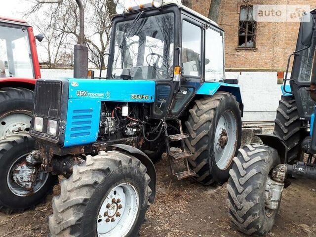 Синій МТЗ 952 Бєларус, об'ємом двигуна 0 л та пробігом 9 тис. км за 12800 $, фото 1 на Automoto.ua