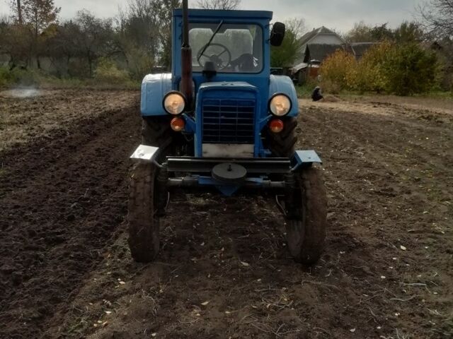 МТЗ Другая, объемом двигателя 4.75 л и пробегом 321 тыс. км за 3800 $, фото 1 на Automoto.ua