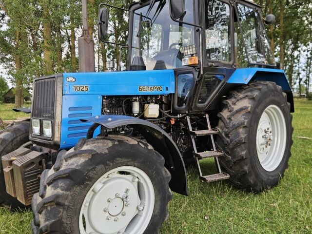 МТЗ Другая, объемом двигателя 4.75 л и пробегом 100 тыс. км за 23550 $, фото 1 на Automoto.ua