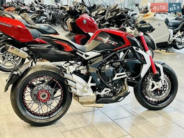 Красный МВ Агуста Брутале, объемом двигателя 0.8 л и пробегом 10 тыс. км за 10500 $, фото 1 на Automoto.ua