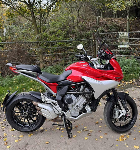 Красный МВ Агуста TURISMO VELOCE, объемом двигателя 0.8 л и пробегом 23 тыс. км за 7000 $, фото 1 на Automoto.ua