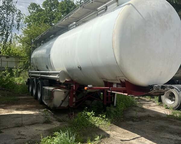 Магиар SR34E 1997 в Бару на Automoto.ua Красный Магиар SR34E, объемом двигателя 0 л и пробегом 500 тыс. км за 16000 $, фото 1 на Automoto.ua