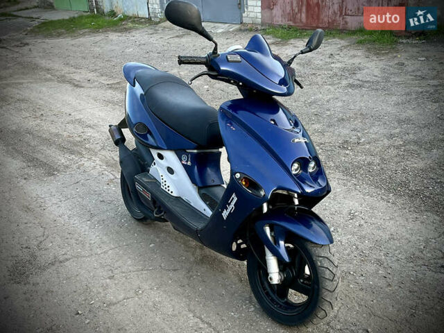 Синий Малагути Фаирфокс, объемом двигателя 0.05 л и пробегом 27 тыс. км за 800 $, фото 1 на Automoto.ua