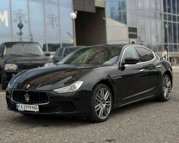 Мазерати Гибли 2014 в Киеве на Automoto.ua Черный Мазерати Гибли, объемом двигателя 3 л и пробегом 125 тыс. км за 15500 $, фото 1 на Automoto.ua