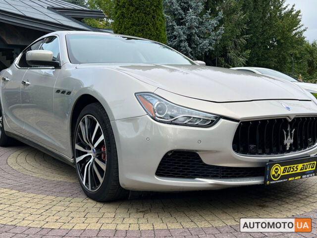 Сірий Мазераті Ghibli, об'ємом двигуна 3 л та пробігом 139 тис. км за 19600 $, фото 1 на Automoto.ua