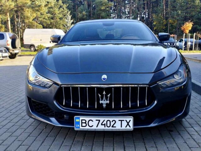 Сірий Мазераті Ghibli, об'ємом двигуна 2.98 л та пробігом 120 тис. км за 16000 $, фото 1 на Automoto.ua