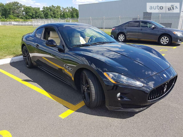 Чорний Мазераті Granturismo, об'ємом двигуна 4.7 л та пробігом 30 тис. км за 54000 $, фото 1 на Automoto.ua