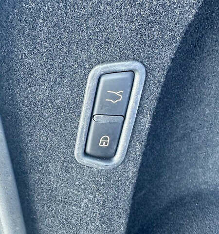 Белый Мазерати Леванте, объемом двигателя 2 л и пробегом 45 тыс. км за 51000 $, фото 1 на Automoto.ua