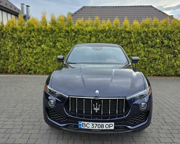 Мазераті Леванте 2018 у Львові на Automoto.ua Синій Мазераті Леванте, об'ємом двигуна 2.98 л та пробігом 32 тис. км за 31000 $, фото 1 на Automoto.ua