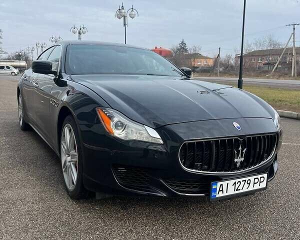 Чорний Мазераті Quattroporte, об'ємом двигуна 3 л та пробігом 60 тис. км за 27500 $, фото 1 на Automoto.ua