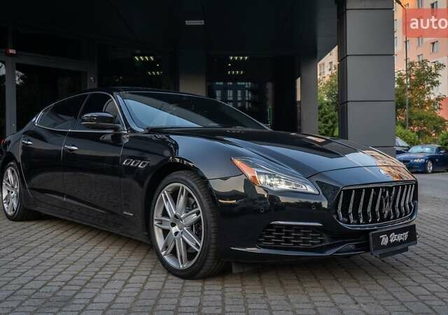 Черный Мазерати Кватропорте, объемом двигателя 2.99 л и пробегом 92 тыс. км за 40000 $, фото 1 на Automoto.ua