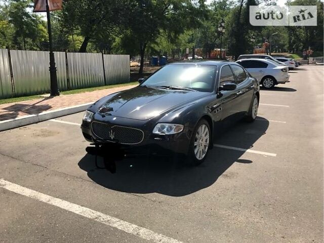 Чорний Мазераті Quattroporte, об'ємом двигуна 4.2 л та пробігом 132 тис. км за 20500 $, фото 1 на Automoto.ua