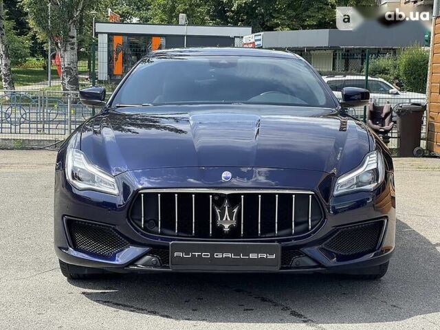 Мазераті Quattroporte, об'ємом двигуна 3 л та пробігом 42 тис. км за 40900 $, фото 1 на Automoto.ua