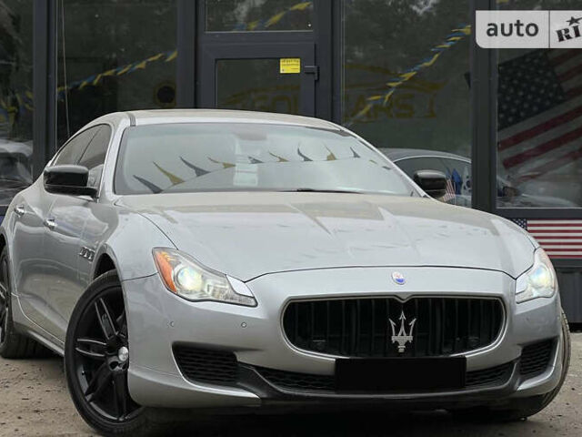 Сірий Мазераті Quattroporte, об'ємом двигуна 3 л та пробігом 165 тис. км за 26900 $, фото 1 на Automoto.ua