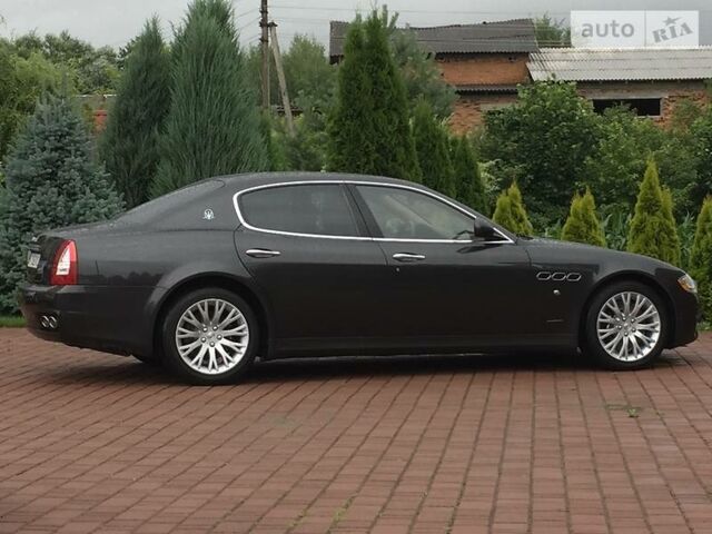 Сірий Мазераті Quattroporte, об'ємом двигуна 4.7 л та пробігом 60 тис. км за 37550 $, фото 1 на Automoto.ua