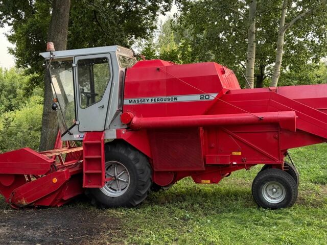 Червоний Массей Фергюсон 20, об'ємом двигуна 4.06 л та пробігом 10 тис. км за 20700 $, фото 1 на Automoto.ua