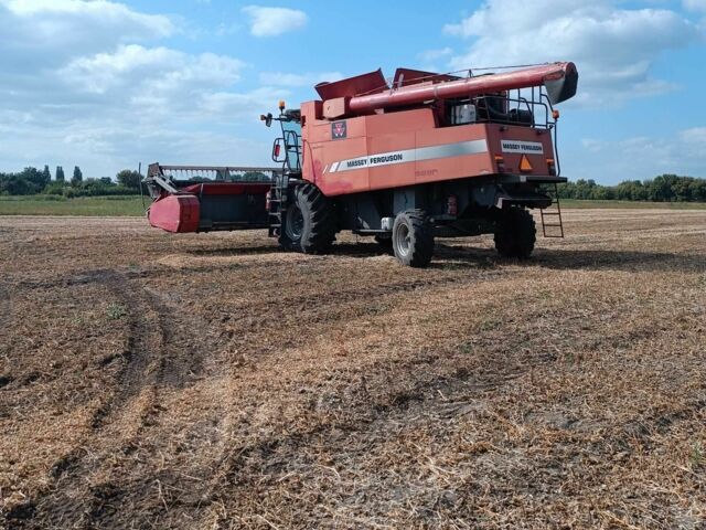 Красный Массей Фергюсон 9690, объемом двигателя 0 л и пробегом 10 тыс. км за 33405 $, фото 1 на Automoto.ua