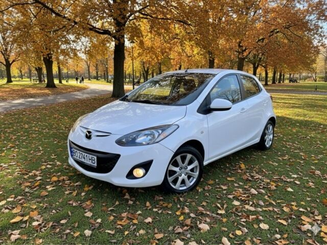 Білий Мазда 2, об'ємом двигуна 1.5 л та пробігом 139 тис. км за 5900 $, фото 1 на Automoto.ua