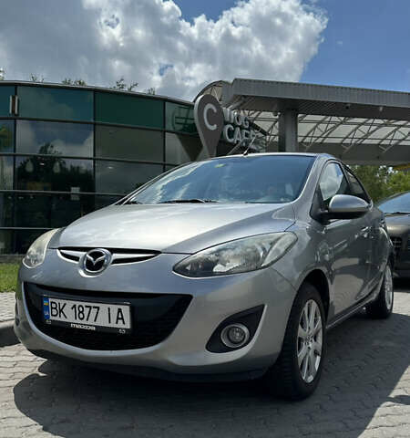 Мазда 2, объемом двигателя 1.35 л и пробегом 218 тыс. км за 5300 $, фото 1 на Automoto.ua