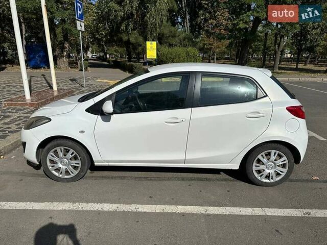 Мазда 2, объемом двигателя 1.35 л и пробегом 270 тыс. км за 5000 $, фото 1 на Automoto.ua