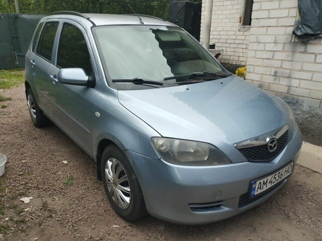 Серый Мазда 2, объемом двигателя 1.4 л и пробегом 230 тыс. км за 2900 $, фото 1 на Automoto.ua