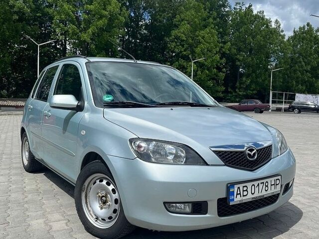 Серый Мазда 2, объемом двигателя 1.4 л и пробегом 262 тыс. км за 2900 $, фото 1 на Automoto.ua