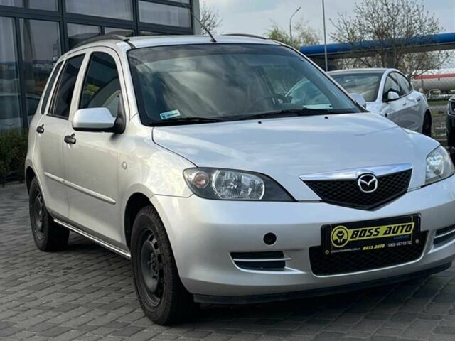 Серый Мазда 2, объемом двигателя 0 л и пробегом 130 тыс. км за 4300 $, фото 1 на Automoto.ua