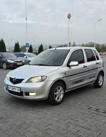Сірий Мазда 2, об'ємом двигуна 1.4 л та пробігом 226 тис. км за 4350 $, фото 1 на Automoto.ua