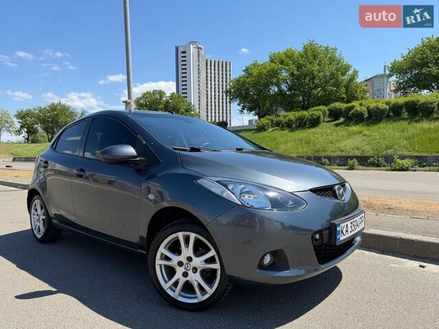 Серый Мазда 2, объемом двигателя 1.5 л и пробегом 84 тыс. км за 7200 $, фото 1 на Automoto.ua