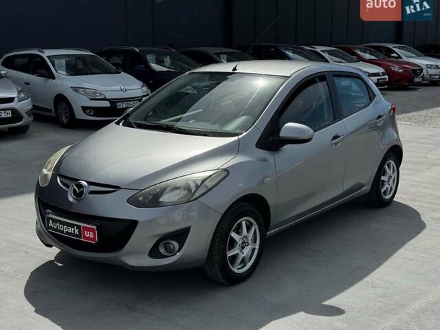Серый Мазда 2, объемом двигателя 1.3 л и пробегом 343 тыс. км за 4990 $, фото 1 на Automoto.ua