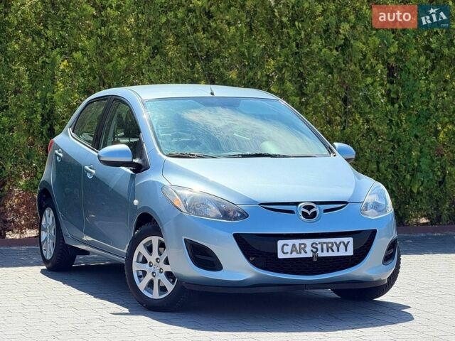 Серый Мазда 2, объемом двигателя 1.5 л и пробегом 70 тыс. км за 8999 $, фото 1 на Automoto.ua
