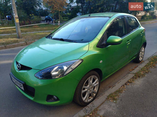 Зеленый Мазда 2, объемом двигателя 1.5 л и пробегом 168 тыс. км за 5700 $, фото 1 на Automoto.ua