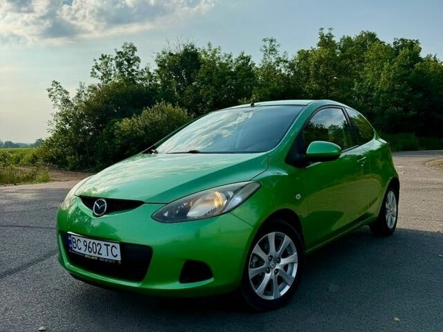 Зелений Мазда 2, об'ємом двигуна 1.35 л та пробігом 239 тис. км за 4600 $, фото 1 на Automoto.ua