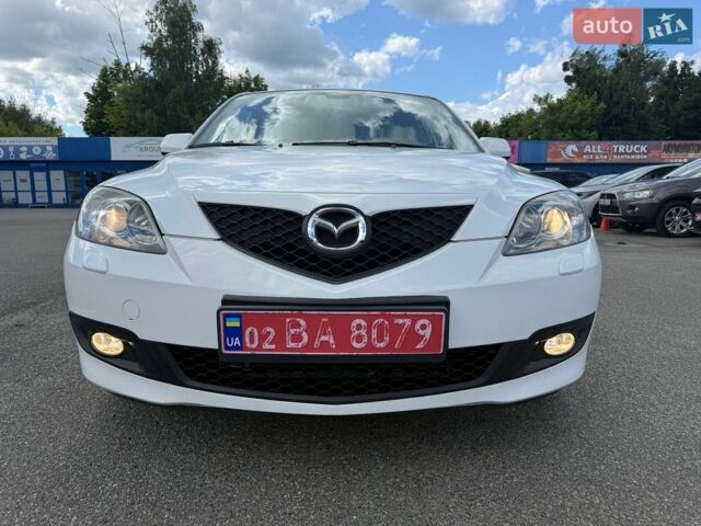 Білий Мазда 3, об'ємом двигуна 1.6 л та пробігом 194 тис. км за 6900 $, фото 1 на Automoto.ua