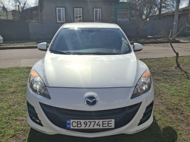 Білий Мазда 3, об'ємом двигуна 1.6 л та пробігом 240 тис. км за 7200 $, фото 1 на Automoto.ua