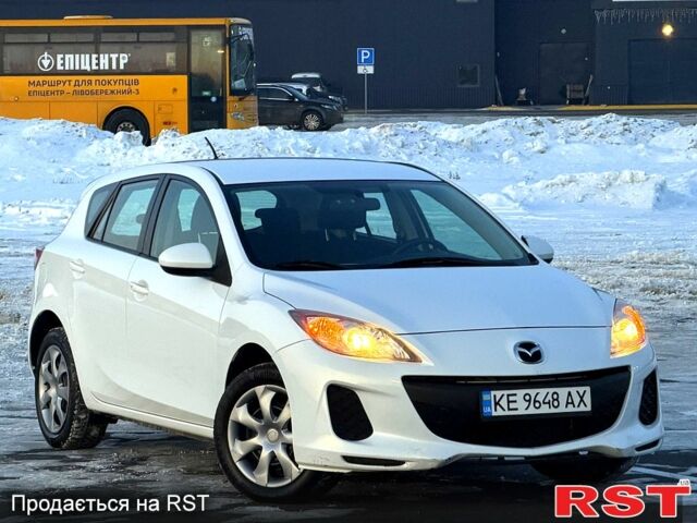 Білий Мазда 3, об'ємом двигуна 2 л та пробігом 19900 тис. км за 6500 $, фото 1 на Automoto.ua