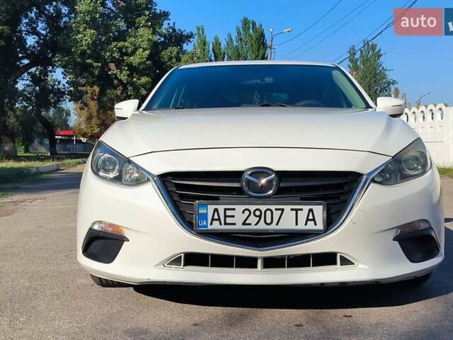Білий Мазда 3, об'ємом двигуна 2 л та пробігом 141 тис. км за 9600 $, фото 1 на Automoto.ua