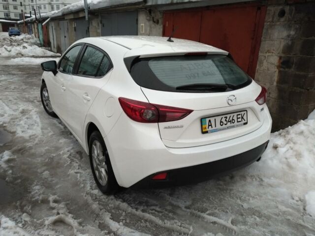 Білий Мазда 3, об'ємом двигуна 1.5 л та пробігом 190 тис. км за 13200 $, фото 1 на Automoto.ua