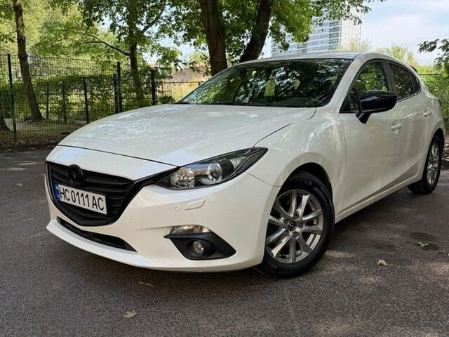 Білий Мазда 3, об'ємом двигуна 1.5 л та пробігом 232 тис. км за 8300 $, фото 1 на Automoto.ua