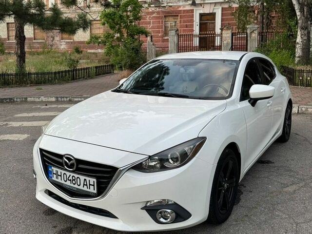 Білий Мазда 3, об'ємом двигуна 2 л та пробігом 197 тис. км за 11500 $, фото 1 на Automoto.ua