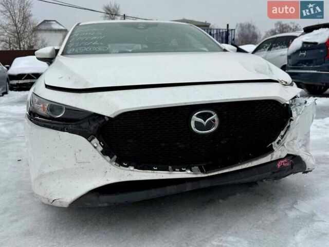 Білий Мазда 3, об'ємом двигуна 2.5 л та пробігом 93 тис. км за 10100 $, фото 1 на Automoto.ua