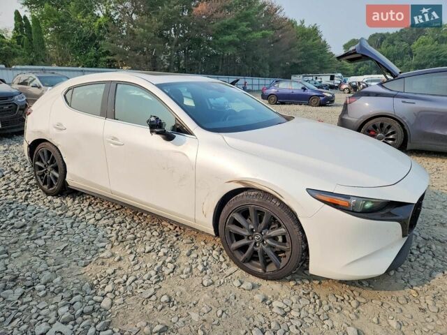 Білий Мазда 3, об'ємом двигуна 2.5 л та пробігом 78 тис. км за 3500 $, фото 1 на Automoto.ua