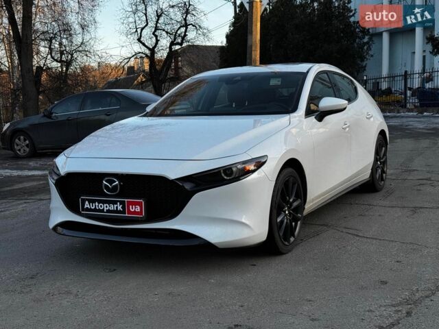 Білий Мазда 3, об'ємом двигуна 2.5 л та пробігом 39 тис. км за 15990 $, фото 1 на Automoto.ua